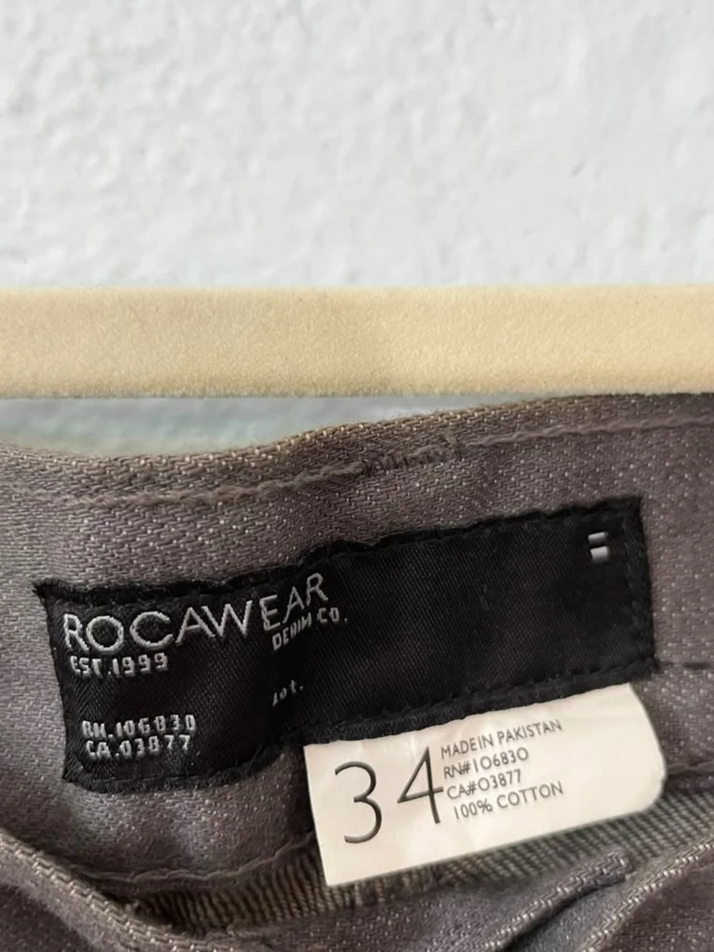 Rocawear casual clean like